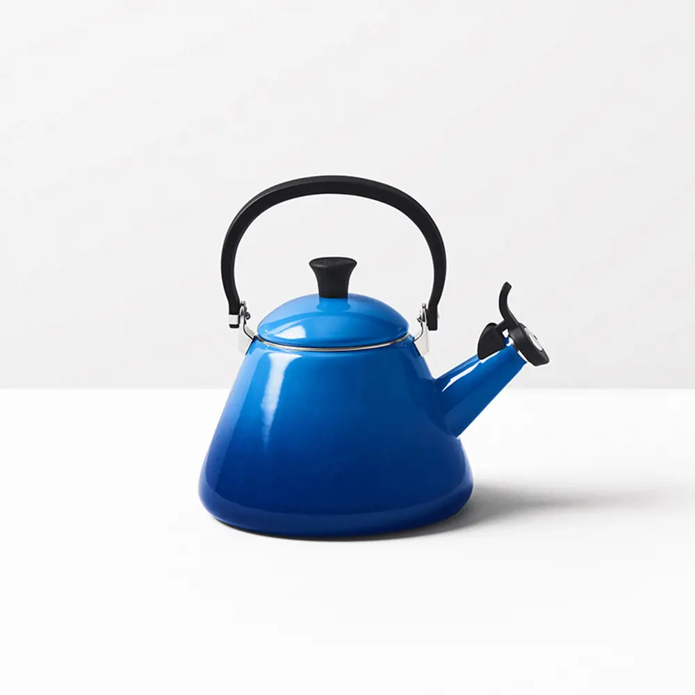 Le Creuset Azure Blue Kone Kettle with Fixed Whistle 1.6L